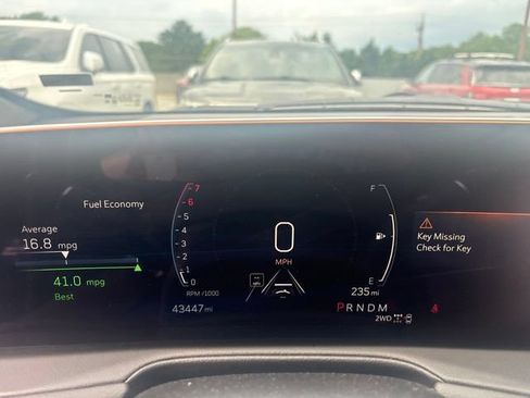Used 2025 Cadillac XT4 Premium Luxury AWD/4WD image 9