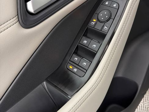 New 2026 Nissan Rogue SV image 24