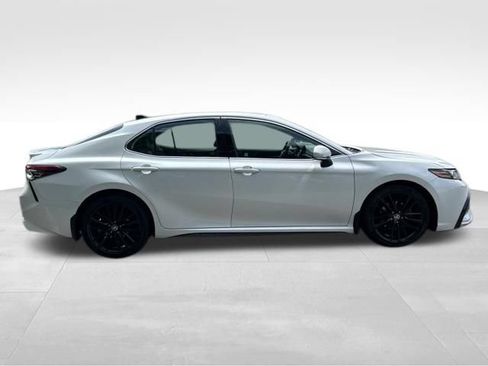 Used 2021 Toyota Camry XSE w/ Blackout Package (TMS) AWD/4WD image 6