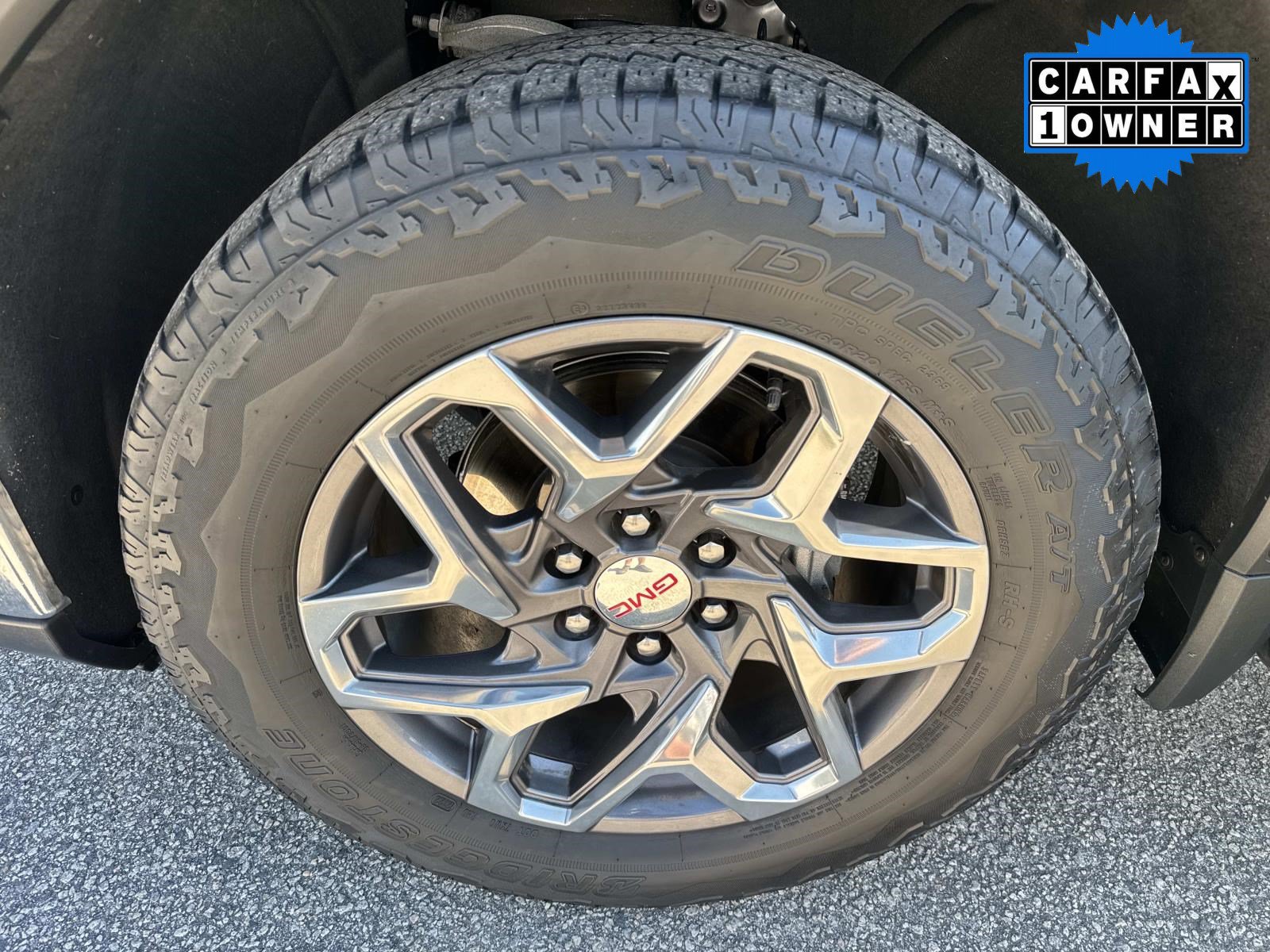 Used 2022 GMC Sierra 1500 SLT w/ SLT Premium Plus Package AWD/4WD image 11