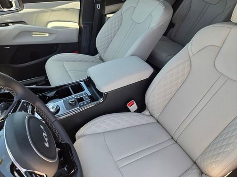 New 2025 Kia Sorento SX Prestige image 19