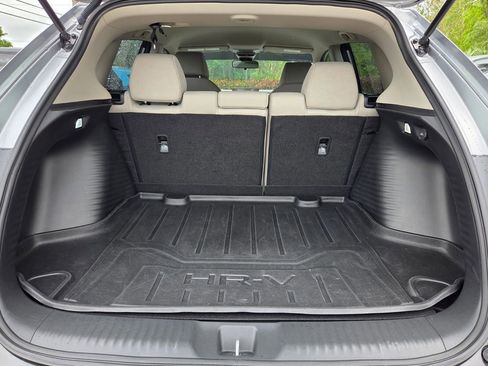 Used 2024 Honda HR-V LX image 13
