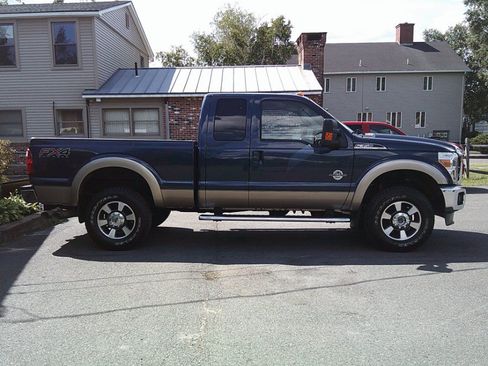 Used 2014 Ford F350 Lariat w/ Lariat Interior Package AWD/4WD image 10