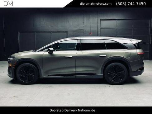 Used 2026 Lucid Gravity Grand Touring AWD/4WD image 3