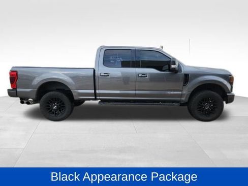 Used 2022 Ford F250 Lariat w/ Black Appearance Package image 2