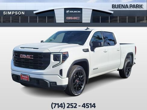Used 2023 GMC Sierra 1500 Elevation image 4