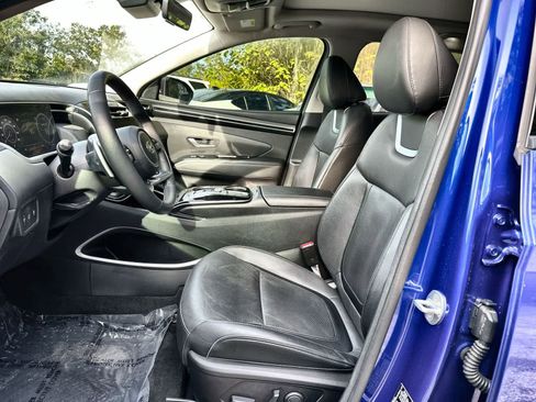 Used 2023 Hyundai Tucson Limited image 11