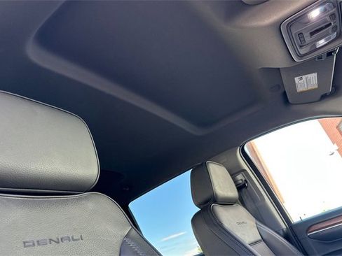Used 2025 GMC Sierra 3500 Denali image 81