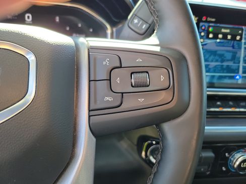 Used 2025 GMC Sierra 1500 SLT RWD image 23