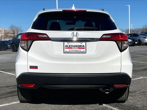 Used 2021 Honda HR-V EX image 4