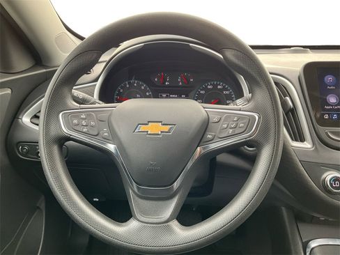 Used 2024 Chevrolet Malibu LT image 15