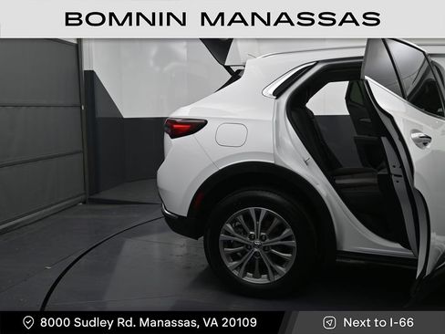Used 2022 Buick Envision Preferred FWD image 10