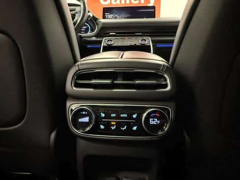 Used 2021 Genesis GV80 3.5T w/ Prestige Package 07 AWD/4WD image 26
