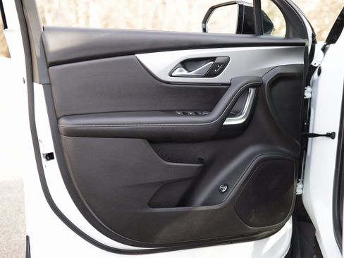 Used 2024 Chevrolet Blazer LT w/ Convenience Package image 25