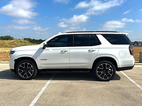 Used 2023 Chevrolet Tahoe RST w/ Luxury Package RWD image 5