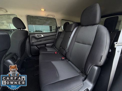 Used 2020 Nissan Pathfinder S AWD/4WD image 22