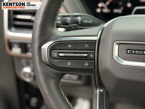 Used 2025 GMC Yukon Denali Ultimate image 22