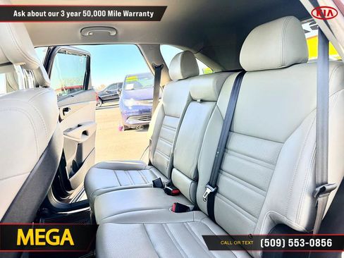 Used 2016 Kia Sorento EX w/ EX Premium Package image 17