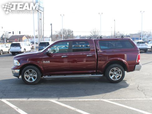 Used 2016 RAM 1500 Laramie image 7