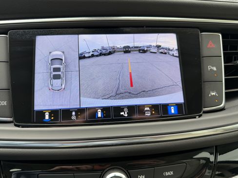 Used 2024 Buick Enclave Avenir w/ Avenir Technology Package image 24