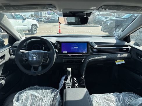 New 2026 Toyota Camry XLE AWD/4WD image 9