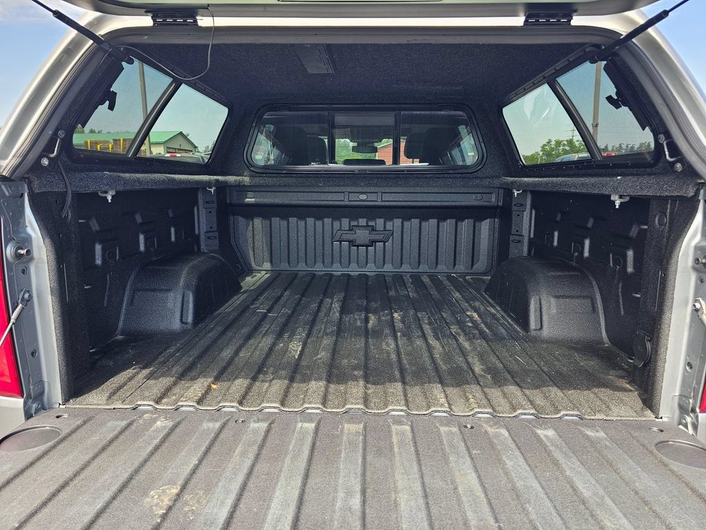 Certified 2025 Chevrolet Silverado 1500 LTZ w/ LTZ Premium Package AWD/4WD image 15