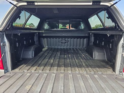 Used 2025 Chevrolet Silverado 1500 LTZ w/ LTZ Premium Package AWD/4WD image 15