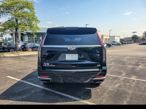 Certified 2024 Cadillac Escalade Premium Luxury AWD/4WD image 11