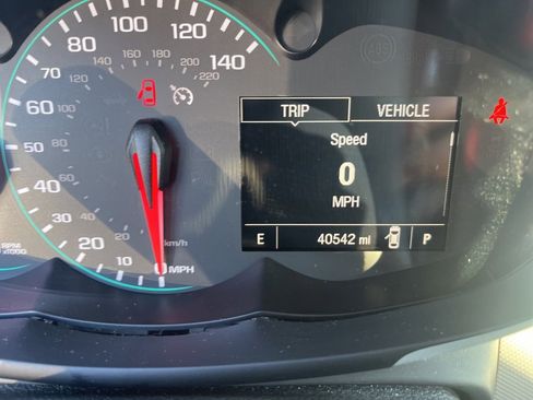 Used 2018 Chevrolet Sonic LT w/ Convenience Package image 6