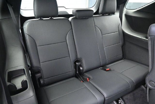 Used 2025 Chevrolet Traverse LT AWD/4WD image 28