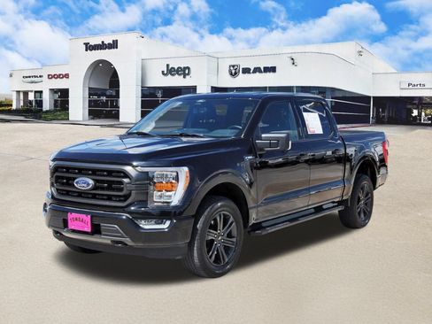 Used 2022 Ford F150 XLT w/ Equipment Group 302A High AWD/4WD image 3