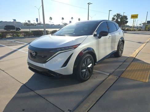 Used 2023 Nissan Ariya FWD image 9