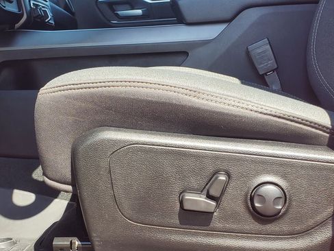 Used 2022 RAM 1500 Big Horn AWD/4WD image 10