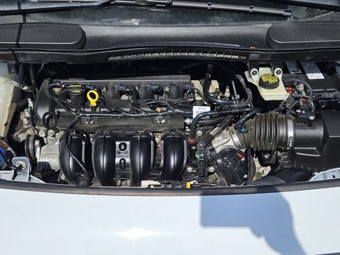 Used 2015 Ford Transit Connect XL image 17