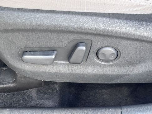 Used 2021 Hyundai Tucson SEL w/ Cargo Package FWD image 18
