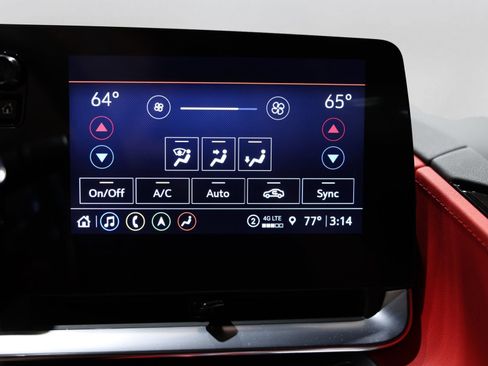 Used 2023 Chevrolet Corvette Stingray Preferred Cpe w/ Z51 Performance Package RWD image 29
