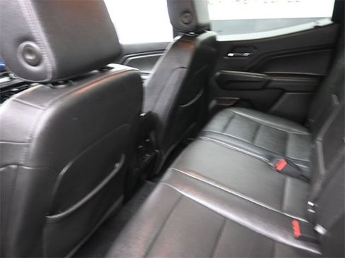 Used 2023 Chevrolet Colorado LT w/ LT Convenience Package III image 23