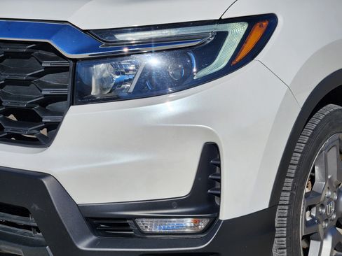 Used 2022 Honda Passport EX-L image 9