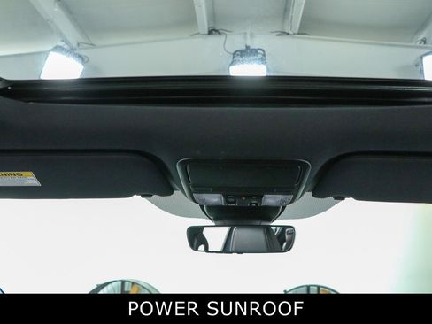 Used 2025 Honda Odyssey Sport-L image 21