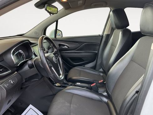 Used 2019 Buick Encore Preferred AWD/4WD image 11