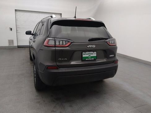 Used 2019 Jeep Cherokee Latitude Plus image 6