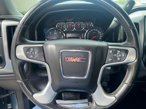 Used 2014 GMC Sierra 1500 SLE w/ Suspension Package, Off-Road image 18