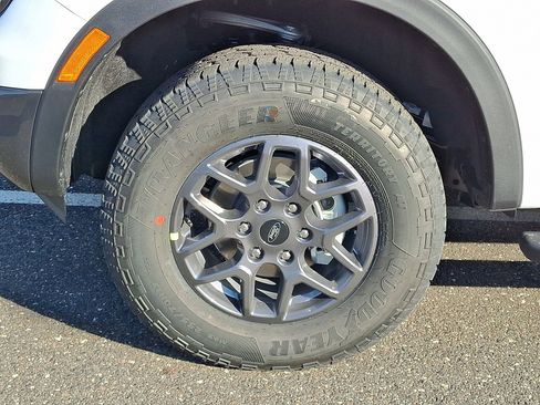 New 2025 Ford Ranger XLT w/ Equipment Group 301A High image 4