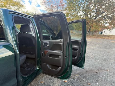 Used 2015 GMC Sierra 1500 SLE w/ SLE Value Package image 21