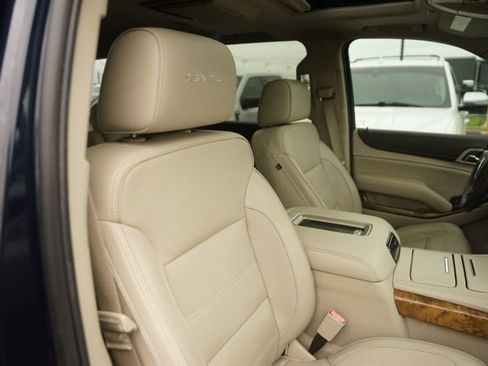 Used 2017 GMC Yukon Denali w/ Open Road Package RWD image 20