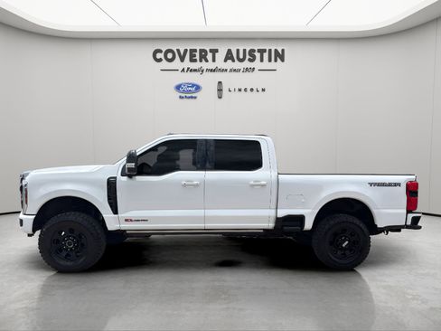 Used 2025 Ford F250 Lariat w/ Lariat Ultimate Package AWD/4WD image 2