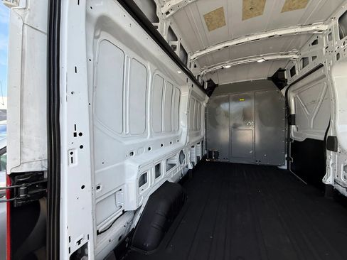 Used 2023 Ford Transit 250 148 High Roof AWD w/ Upfitter Package image 38