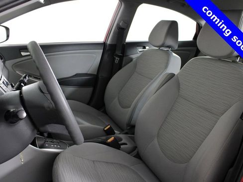 Used 2017 Hyundai Accent SE image 16