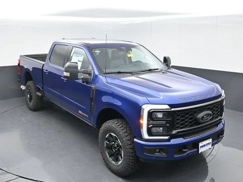 New 2026 Ford F250 Lariat w/ Tremor Off-Road Package AWD/4WD image 36