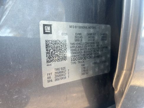 Used 2019 Chevrolet Colorado LT w/ LT Convenience Package image 14